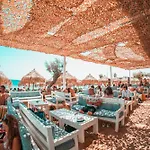 Paradise - Adults Only Hotell