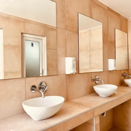 Paradise - Adults Only 3*