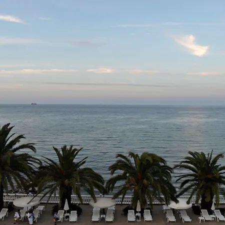 Paradise - Adults Only Hotel 3*