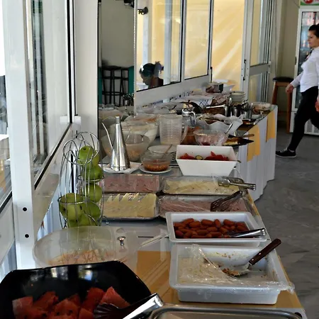 酒店 Paradise - Adults Only 3*